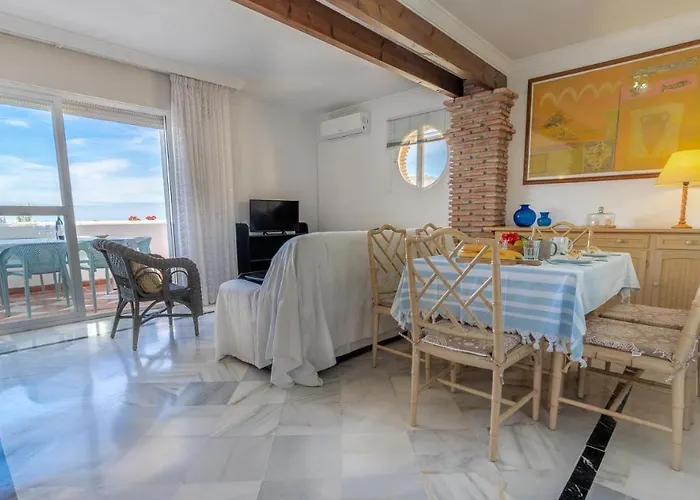 Real View Front Apartment